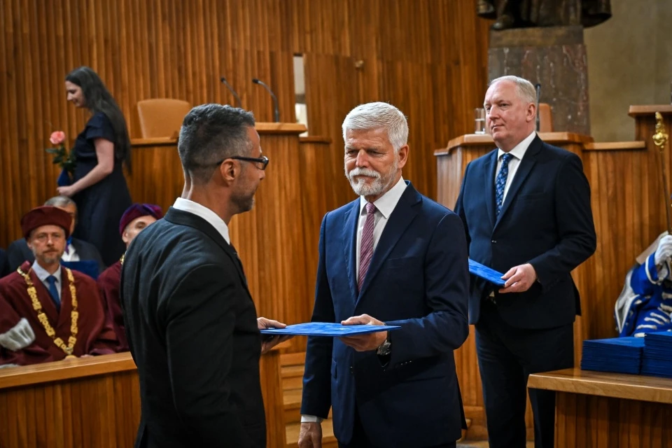 Jmenování Dr.. Meziana prezidentem republiky profesorem medicíny 1.6.2026